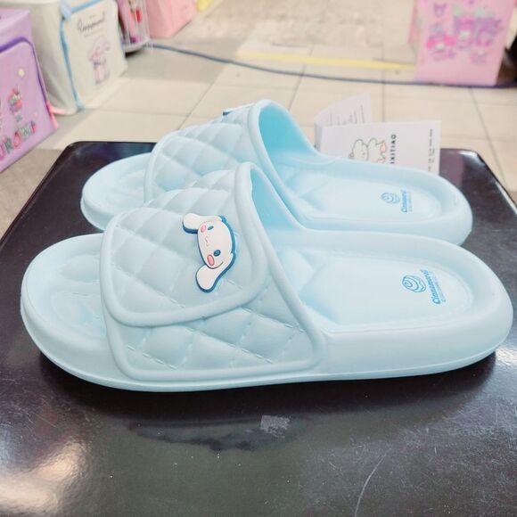 Brand New Sanrio Cinnamoroll Blue Slippers Size: US 7.5 - 8.5 - Picture 2 of 9